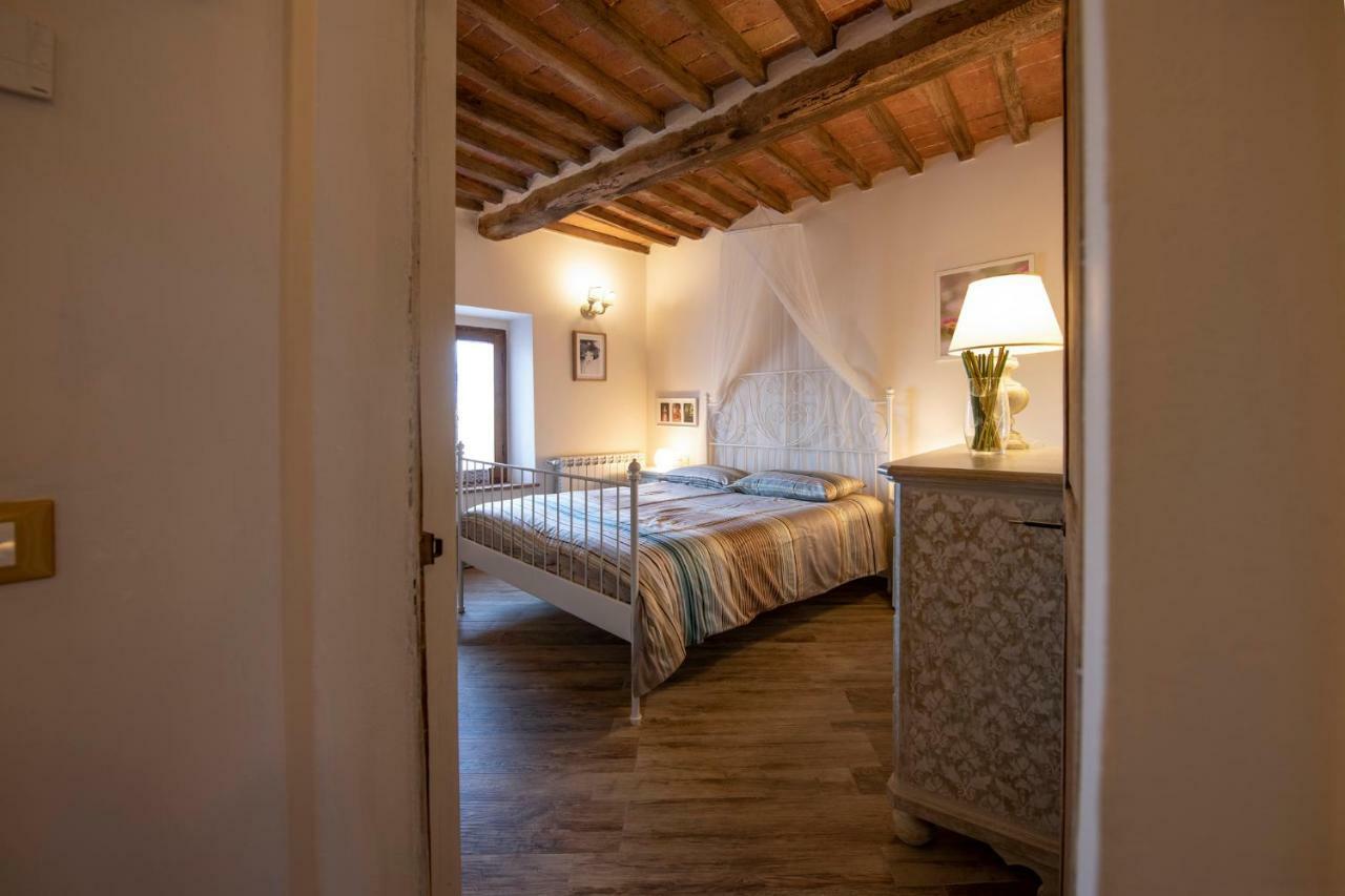 La Casina Di Pia Apartamento Montieri Exterior foto